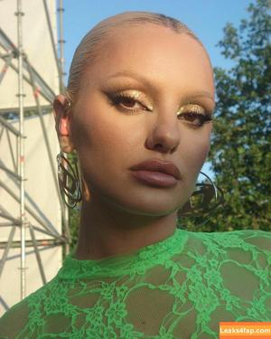 Alexandra Stan photo #0339