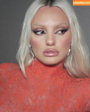 Alexandra Stan фото #0462