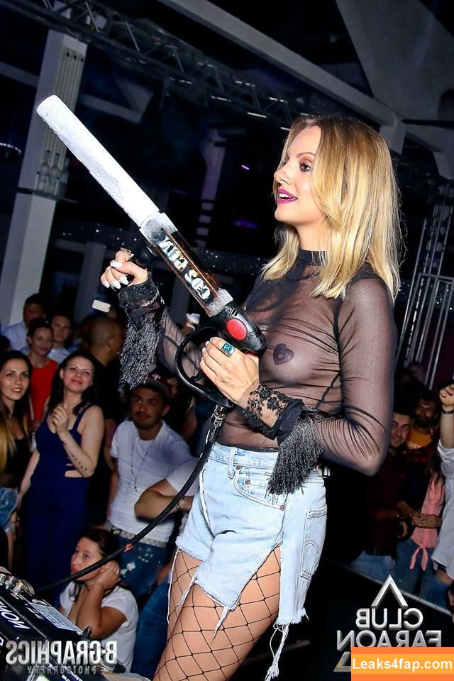 Alexandra Stan / alexandrastan / yumamii leaked photo photo #1015