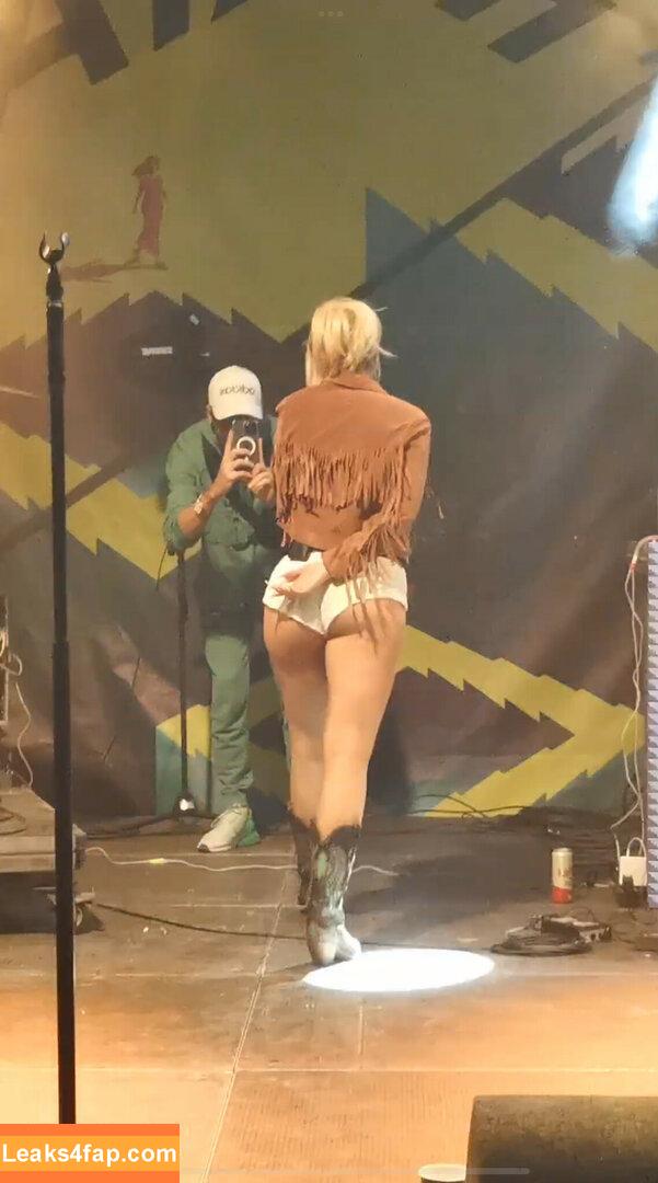 Alexandra Stan / alexandrastan / yumamii leaked photo photo #1136