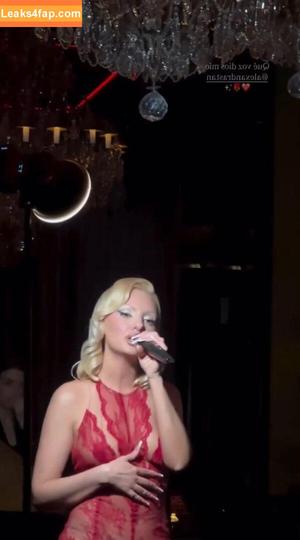 Alexandra Stan photo #1694