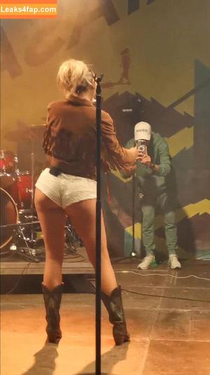Alexandra Stan photo #1732