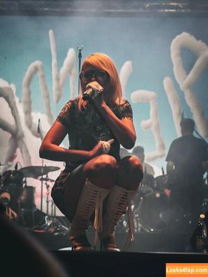 Alexandra Stan photo #2028