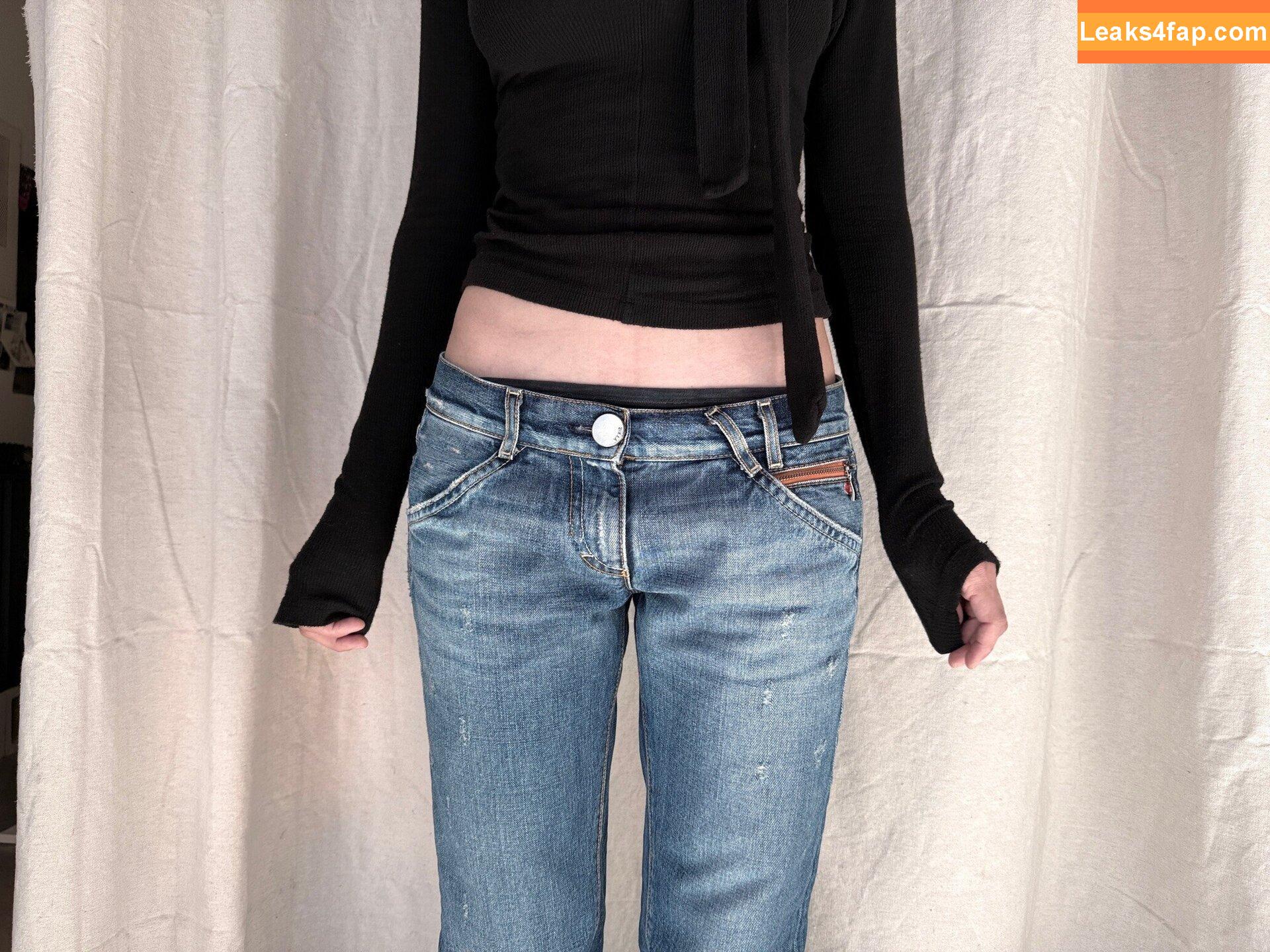 Alexandria Brady / Julie | eerilyrealistic / eerilyrealistic leaked photo photo #0021