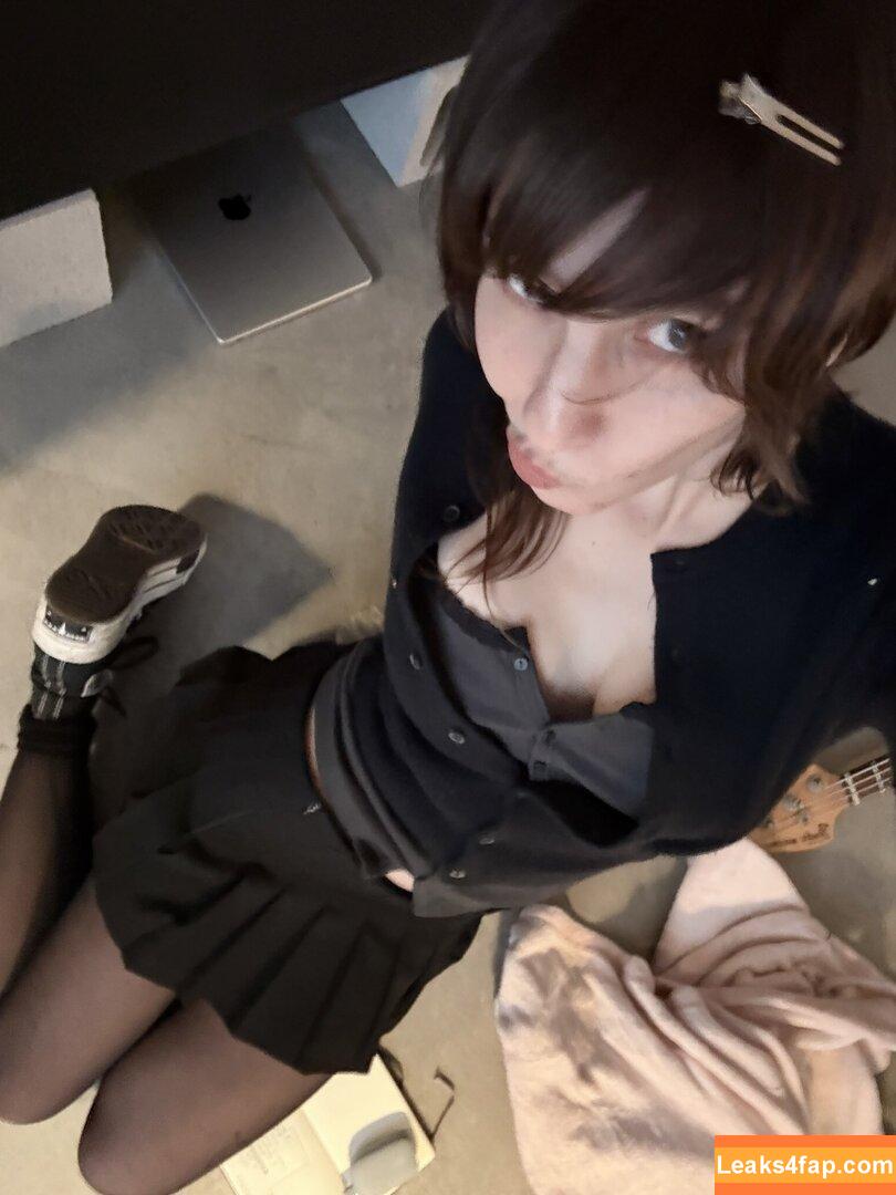 Alexandria Brady / Julie | eerilyrealistic / eerilyrealistic слитое фото фото #0038