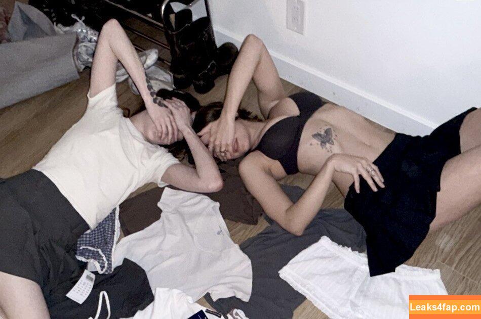 Alexandria Brady / Julie | eerilyrealistic / eerilyrealistic слитое фото фото #0043