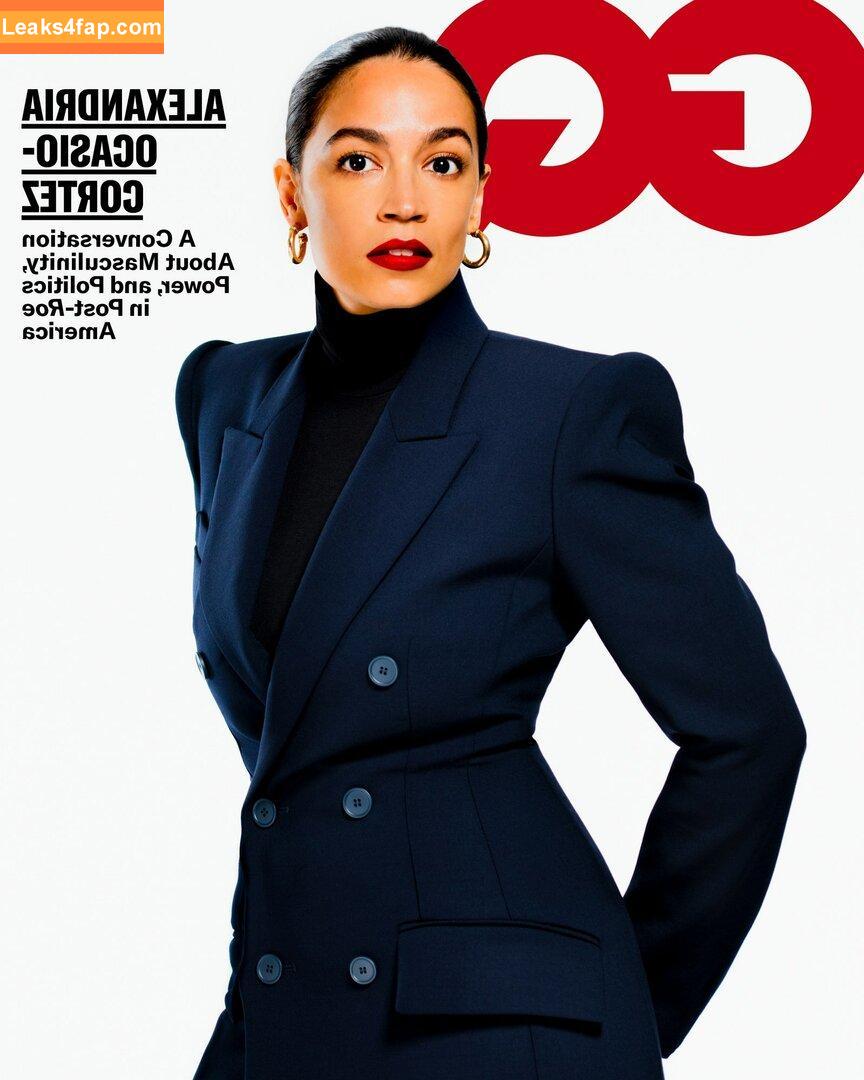 Alexandria Ocasio-Cortez / AOC / Alexandria Ocasio Cortez слитое фото фото #0033