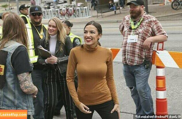 Alexandria Ocasio-Cortez / AOC / Alexandria Ocasio Cortez leaked photo photo #0095