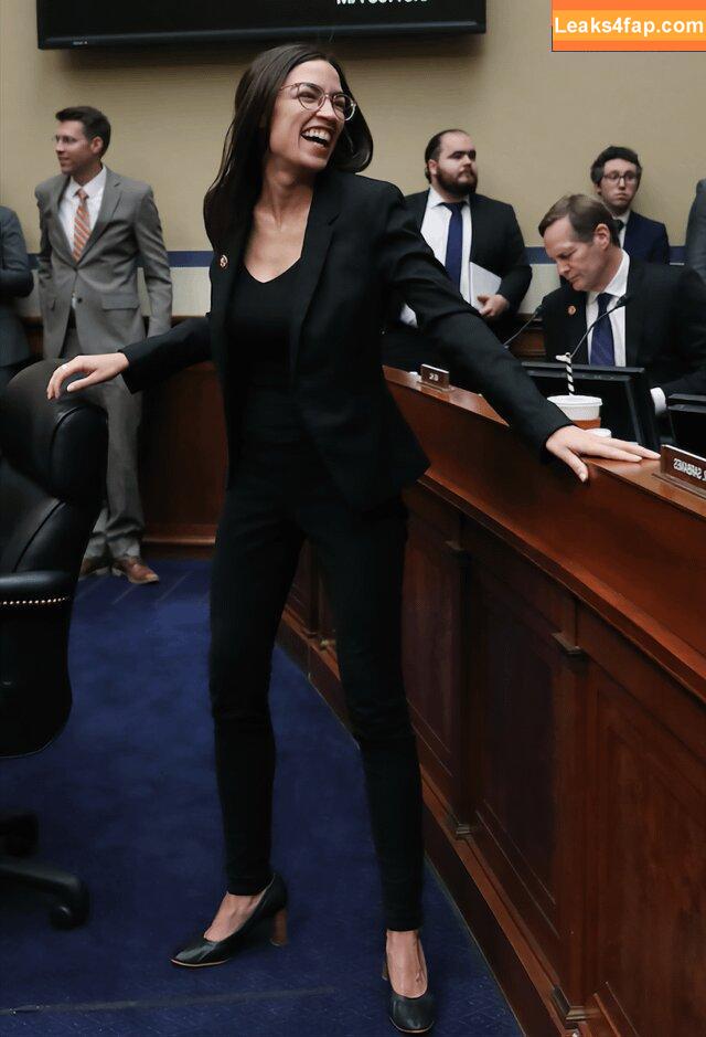 Alexandria Ocasio-Cortez / AOC / Alexandria Ocasio Cortez leaked photo photo #0113