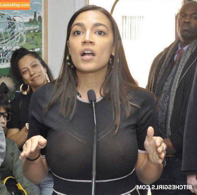Alexandria Ocasio-Cortez / AOC / Alexandria Ocasio Cortez leaked photo photo #0313