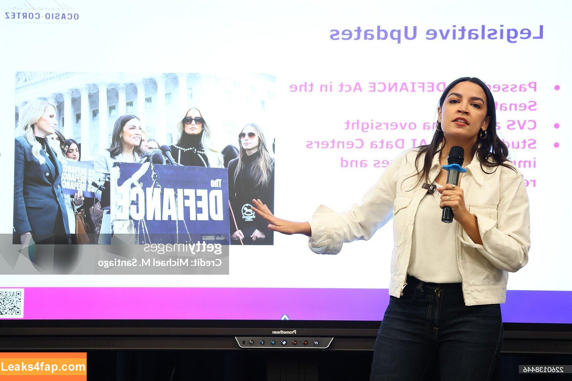 Alexandria Ocasio-Cortez / AOC / Alexandria Ocasio Cortez leaked photo photo #0369