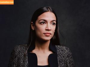 Alexandria Ocasio-Cortez фото #0007