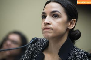 Alexandria Ocasio-Cortez фото #0009