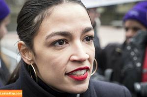 Alexandria Ocasio-Cortez фото #0022