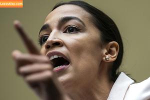 Alexandria Ocasio-Cortez фото #0023