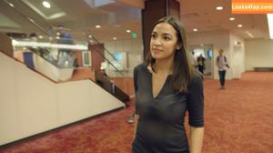 Alexandria Ocasio-Cortez фото #0028