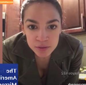 Alexandria Ocasio-Cortez фото #0050