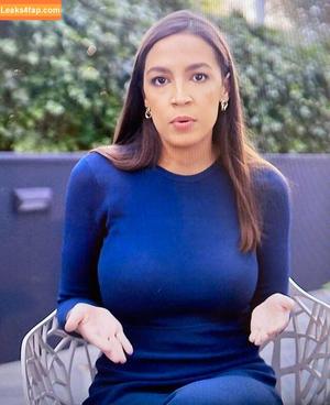 Alexandria Ocasio-Cortez фото #0069
