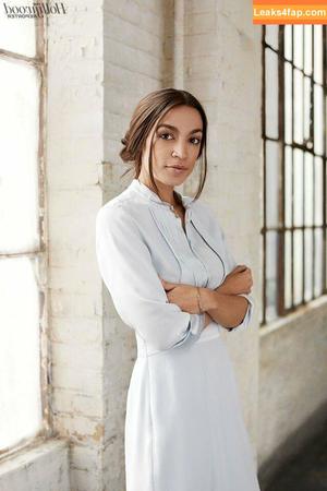 Alexandria Ocasio-Cortez фото #0072
