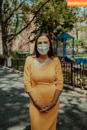 Alexandria Ocasio-Cortez фото #0084