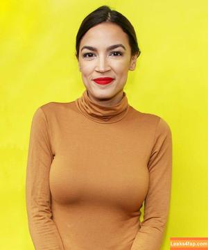 Alexandria Ocasio-Cortez фото #0087