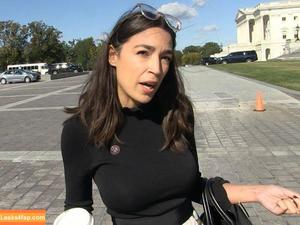 Alexandria Ocasio-Cortez фото #0124