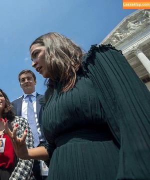 Alexandria Ocasio-Cortez фото #0130