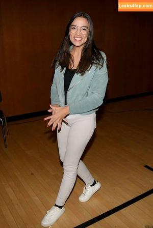 Alexandria Ocasio-Cortez фото #0140