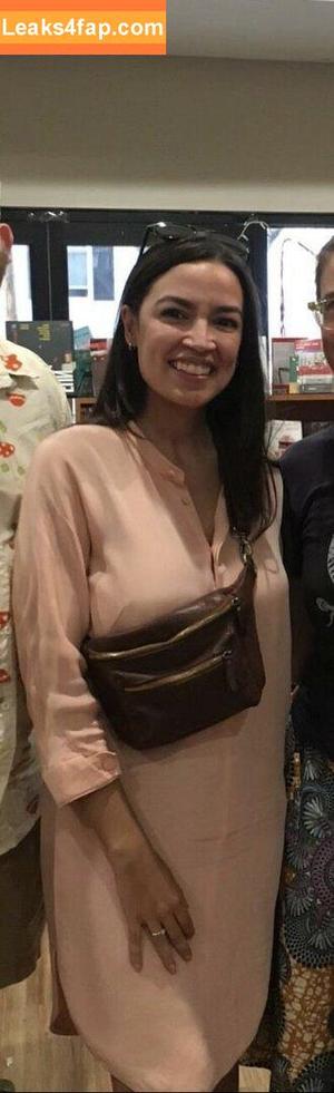 Alexandria Ocasio-Cortez фото #0144