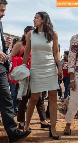 Alexandria Ocasio-Cortez фото #0160