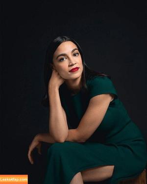 Alexandria Ocasio-Cortez фото #0165