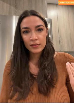 Alexandria Ocasio-Cortez photo #0190