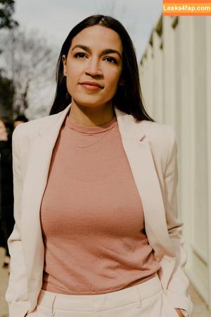 Alexandria Ocasio-Cortez photo #0195