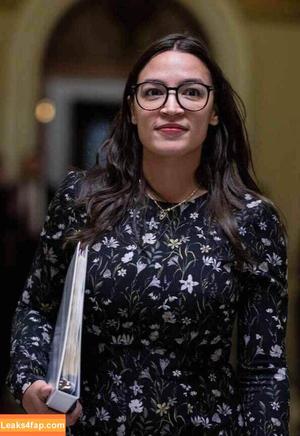 Alexandria Ocasio-Cortez photo #0290