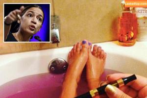 Alexandria Ocasio-Cortez photo #0316