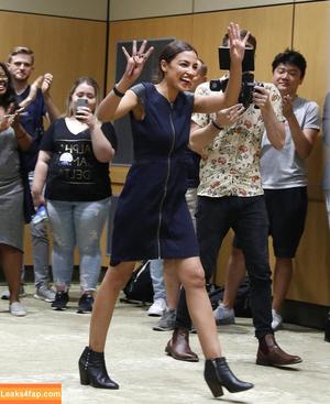Alexandria Ocasio-Cortez photo #0321