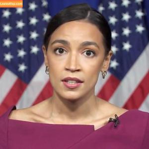 Alexandria Ocasio-Cortez photo #0322