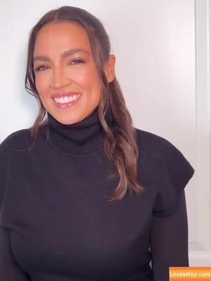Alexandria Ocasio-Cortez фото #0344