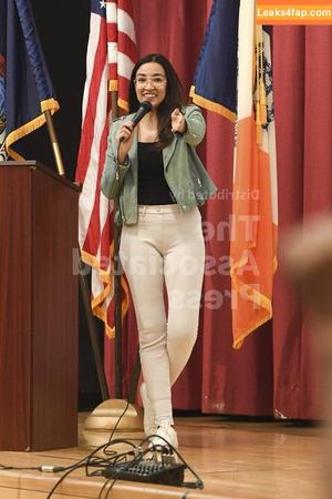 Alexandria Ocasio-Cortez фото #0357