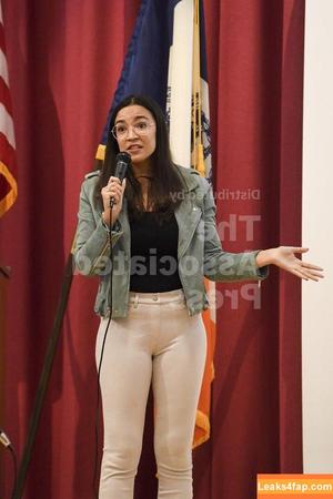 Alexandria Ocasio-Cortez фото #0358