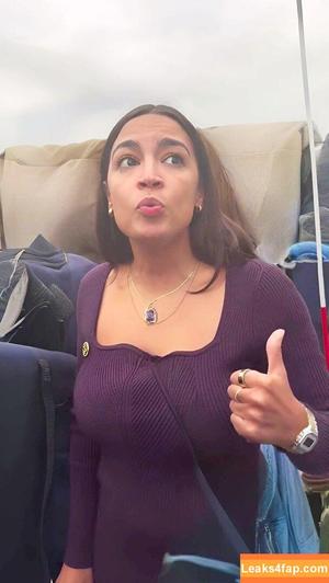 Alexandria Ocasio-Cortez фото #0361