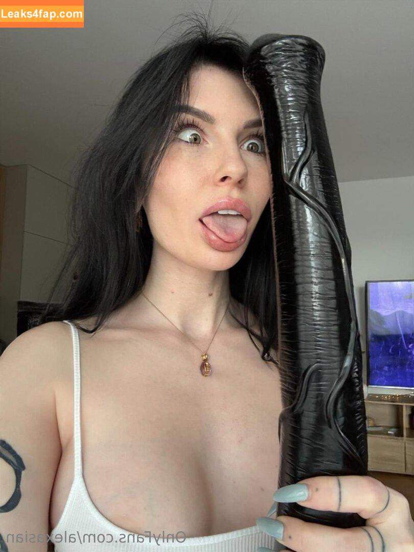 alexasian / alex__kassian leaked photo photo #0009