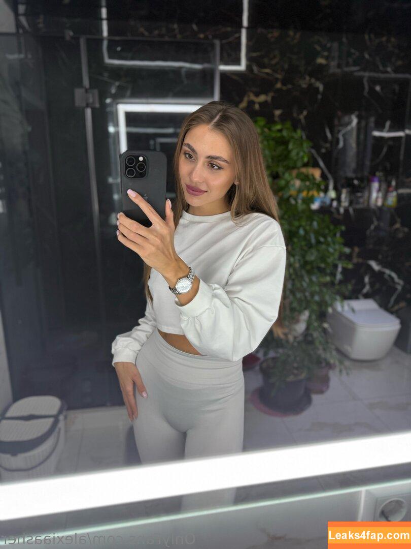 alexiaasher / alexis_asher__ leaked photo photo #0039