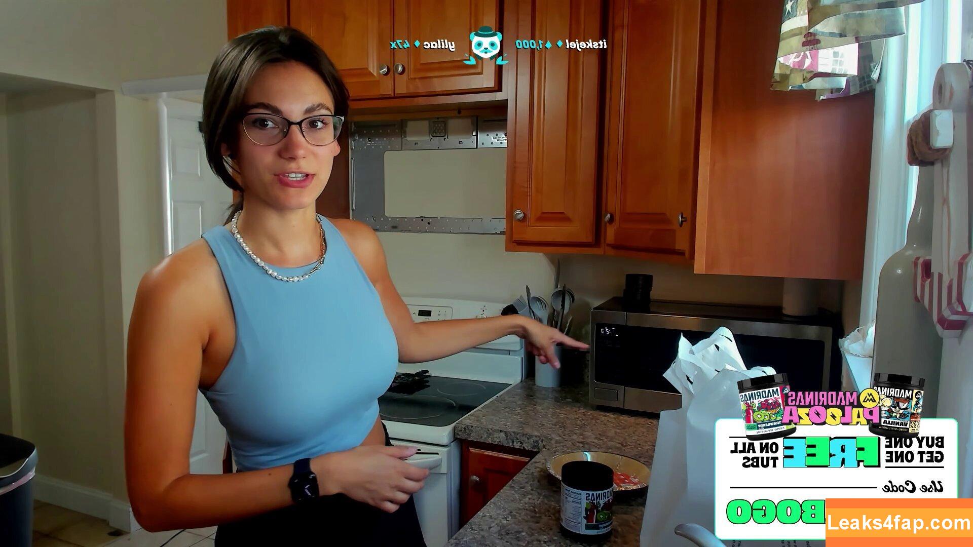 AlexiaRaye / alexiagray leaked photo photo #0032