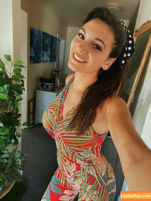 AlexiaRaye photo #0086