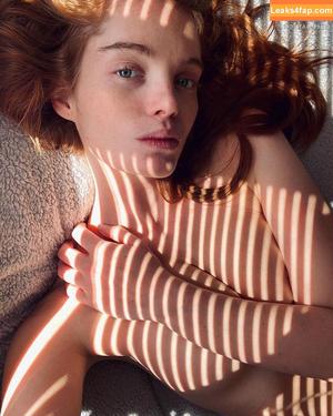 Alexina Graham photo #0038