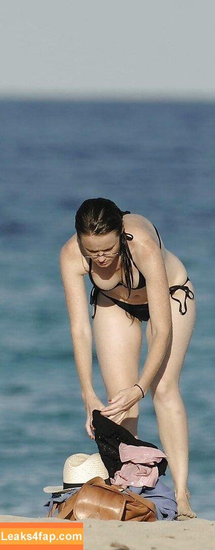 Alexis Bledel / alexisbledelofficial leaked photo photo #0003