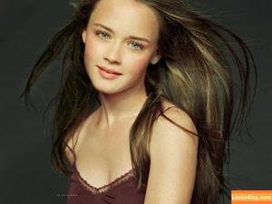 Alexis Bledel фото #0012