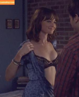 Alexis Bledel фото #0056