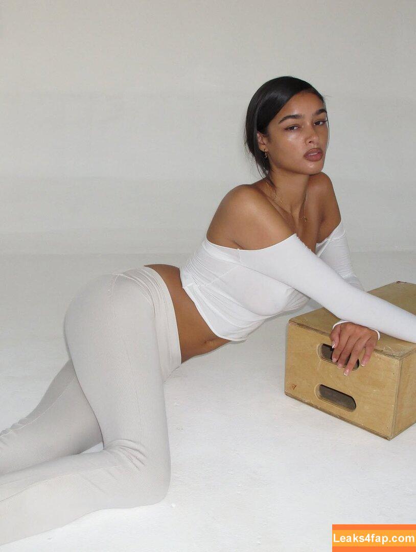 Alexis Carrington / Lexcarringtonn / carringtondurham / sexilexisexi leaked photo photo #0070